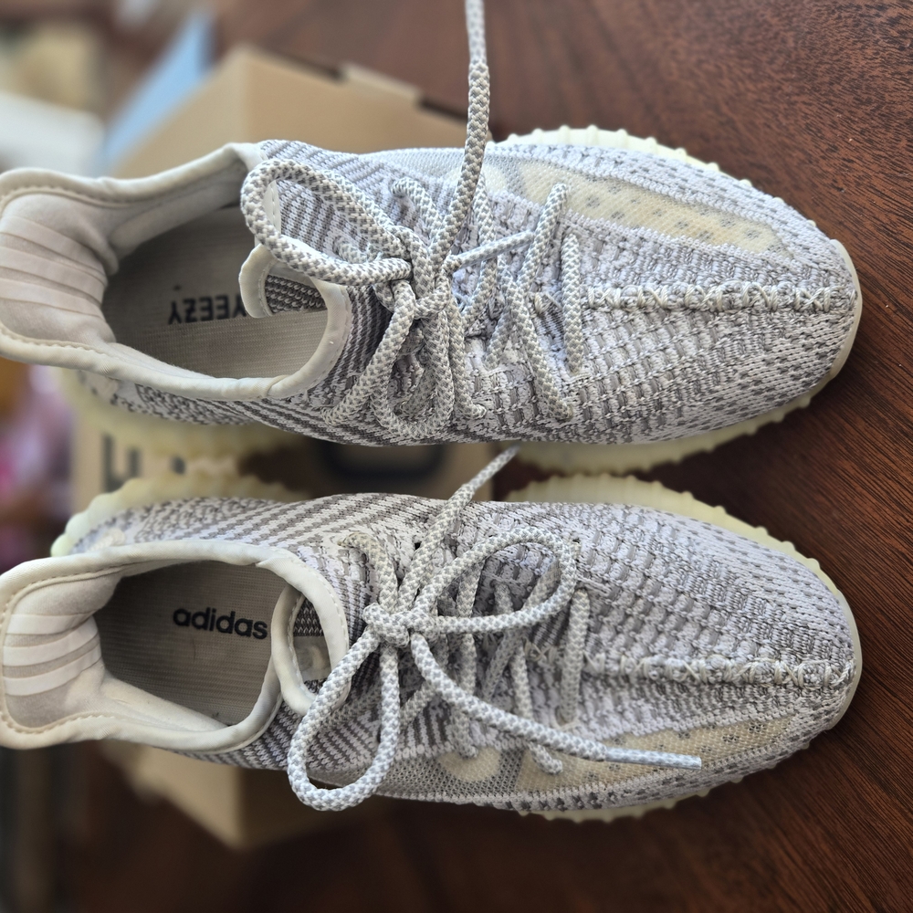 Adidas Gray Sneakers with Knitted Upper and Streamlined Design